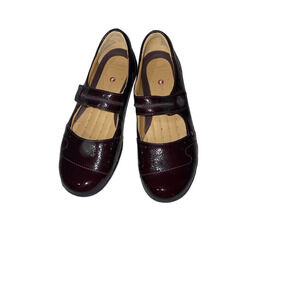 Clarks Women's 8 Un Helma Mary Jane Shoes Burgundy Patent Leather Comfort - EUC